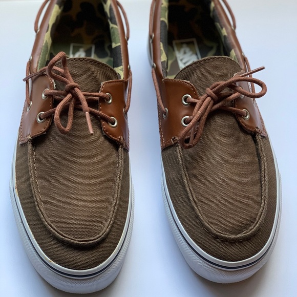 Vans Shoes - Boat shoe Vans